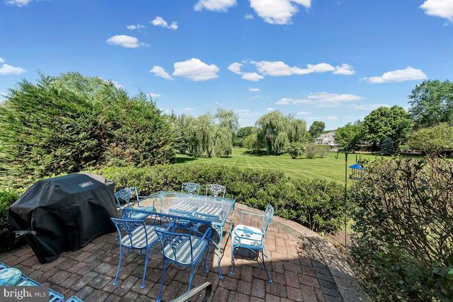 515 WISTERIA DR, Kennett Square, PA 19348