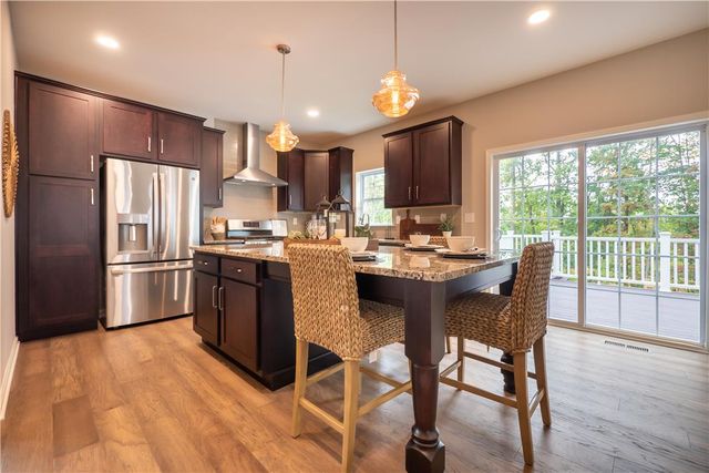 4440 Steeplechase Drive 3, Forks Twp, PA 18040