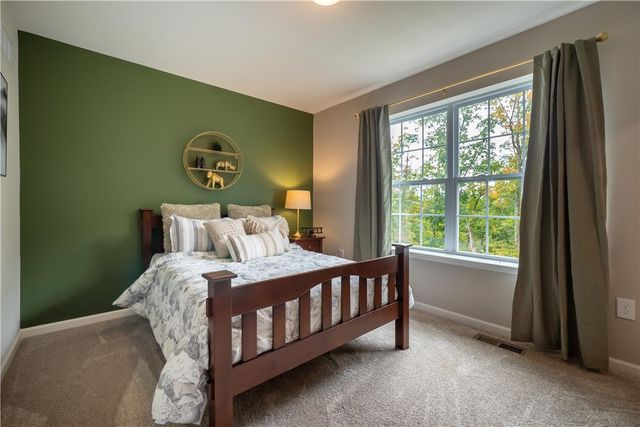 4440 Steeplechase Drive 3, Forks Twp, PA 18040
