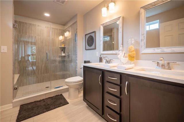4440 Steeplechase Drive 3, Forks Twp, PA 18040