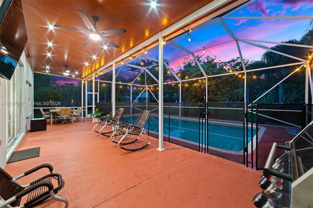 16759 NW 15th Street, Pembroke Pines, FL 33028