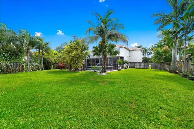 16759 NW 15th Street, Pembroke Pines, FL 33028