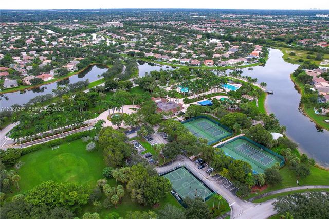 16759 NW 15th Street, Pembroke Pines, FL 33028