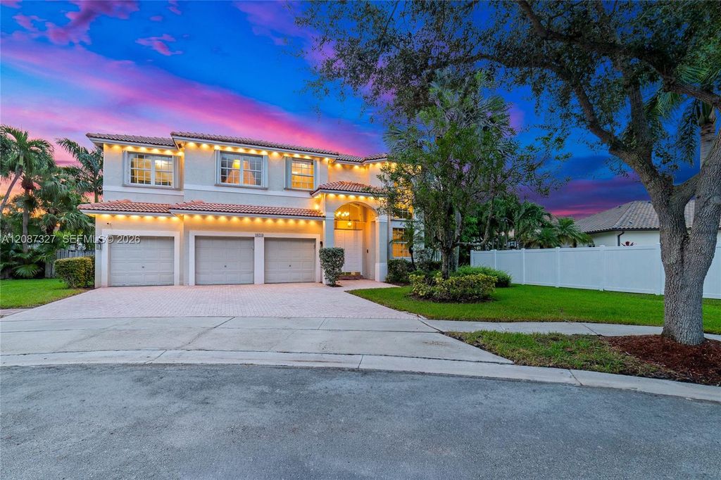 16759 NW 15th Street, Pembroke Pines, FL 33028