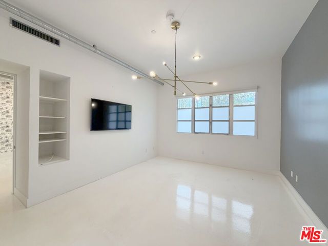212 Marine Street 203, Santa Monica, CA 90405