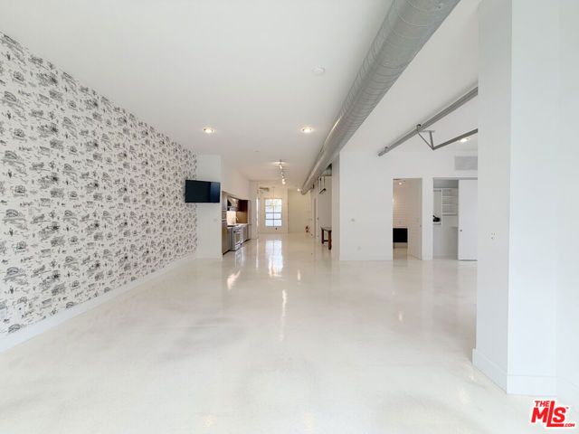 212 Marine Street 203, Santa Monica, CA 90405