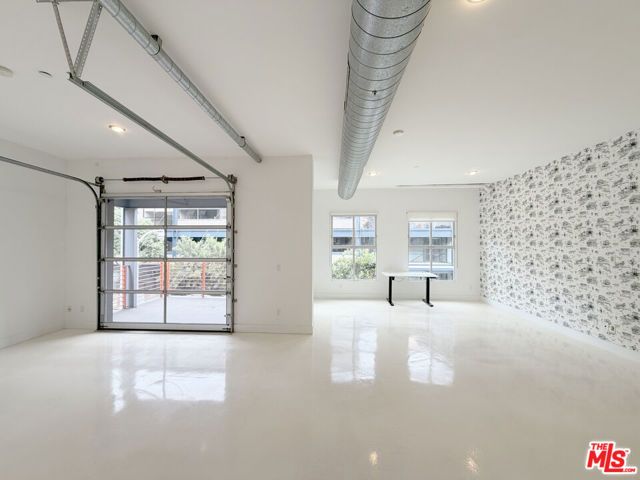 212 Marine Street 203, Santa Monica, CA 90405