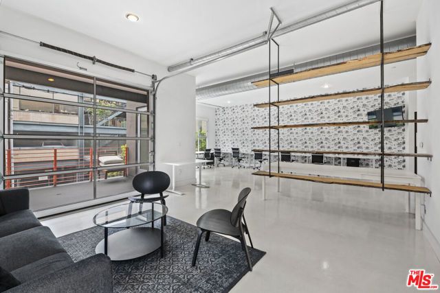 212 Marine Street 203, Santa Monica, CA 90405