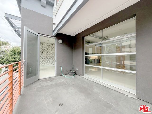 212 Marine Street 203, Santa Monica, CA 90405