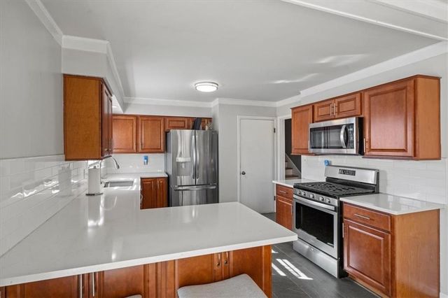 8343 Travis Lane, Overland Park, KS 66212