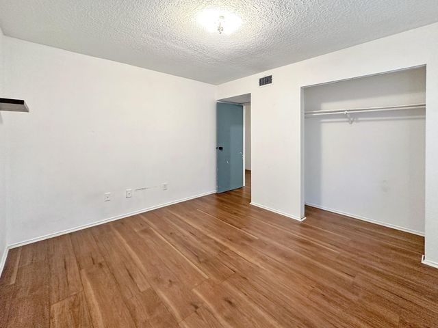 3230 Beaver Glen Drive, Houston, TX 77339