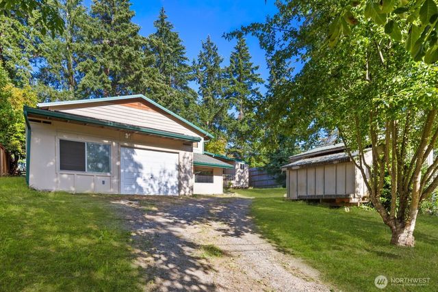 16468 Thorpe Road NE, Poulsbo, WA 98370