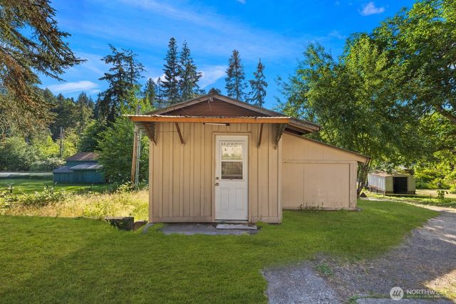 16468 Thorpe Road NE, Poulsbo, WA 98370