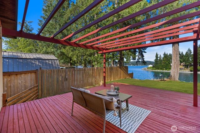 16468 Thorpe Road NE, Poulsbo, WA 98370