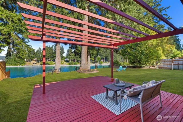 16468 Thorpe Road NE, Poulsbo, WA 98370