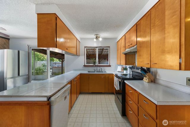 16468 Thorpe Road NE, Poulsbo, WA 98370