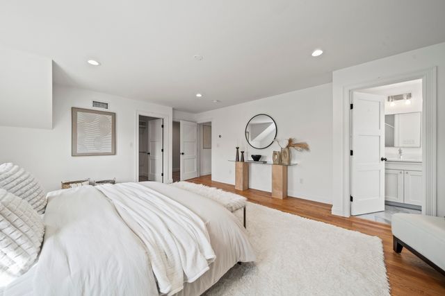 61 Gale Street A, Waltham, MA 02453
