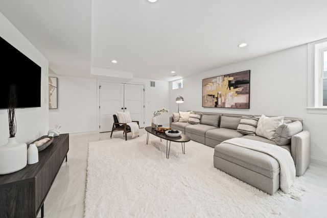 61 Gale Street A, Waltham, MA 02453