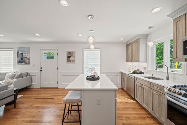 61 Gale Street A, Waltham, MA 02453