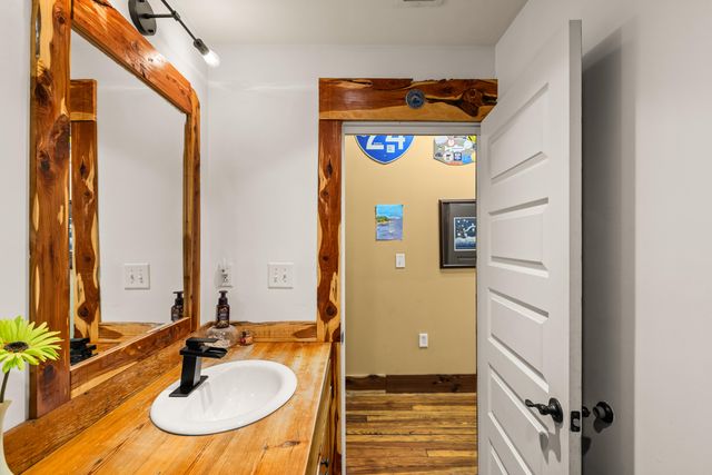 1617 Rossville Avenue 3b, Chattanooga, TN 37408