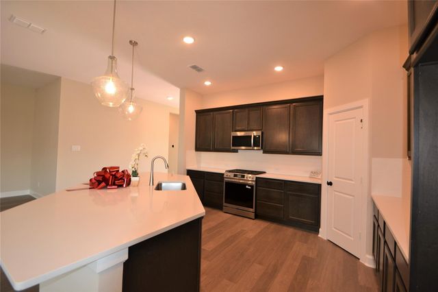 3207 Kinred Way, Richmond, TX 77469