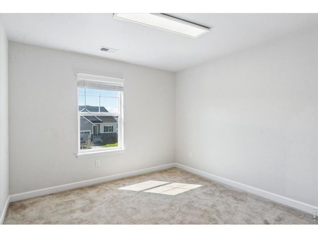 22691 E Narrowleaf Cir, Aurora, CO 80016