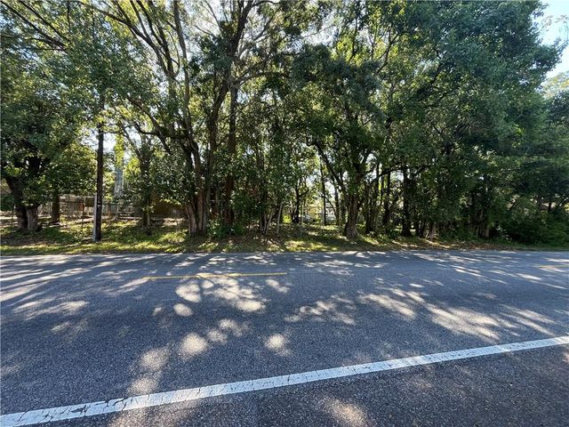 2007 Halls Mill Road, Mobile, AL 36606