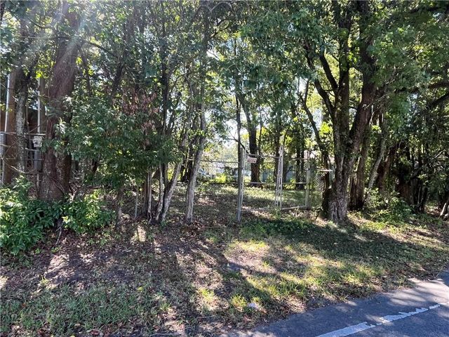 2007 Halls Mill Road, Mobile, AL 36606