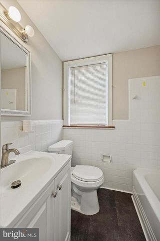 682 2ND AVE, Bristol, PA 19007