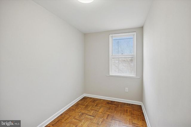 682 2ND AVE, Bristol, PA 19007