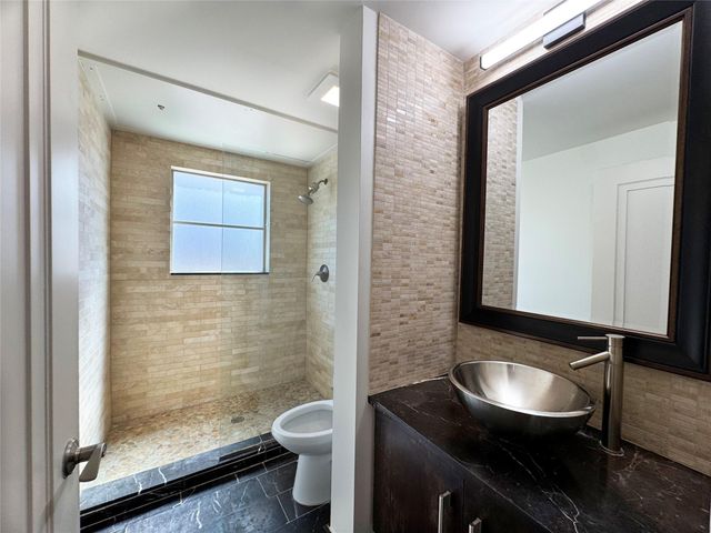 1509 Holman Street 1, Houston, TX 77004