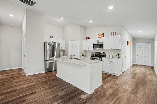 14919 STERLING SPUR AVENUE, Lithia, FL 33547