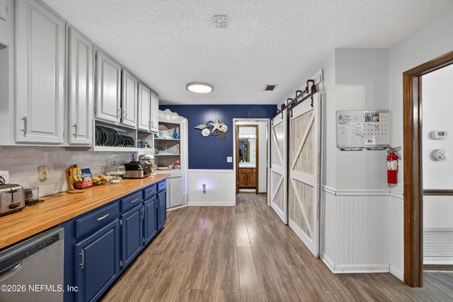 981 MARBLERIDGE Drive, Orange Park, FL 32065