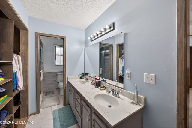 981 MARBLERIDGE Drive, Orange Park, FL 32065