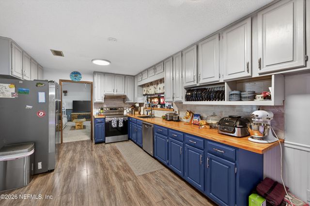981 MARBLERIDGE Drive, Orange Park, FL 32065