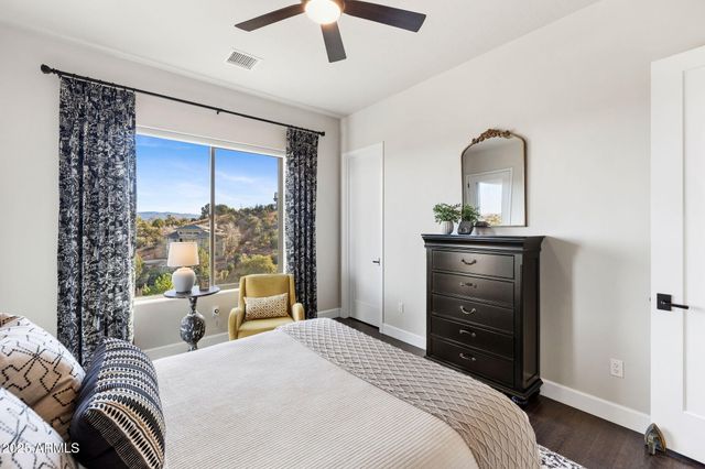 1451 CROWNING POINT --, Prescott, AZ 86305