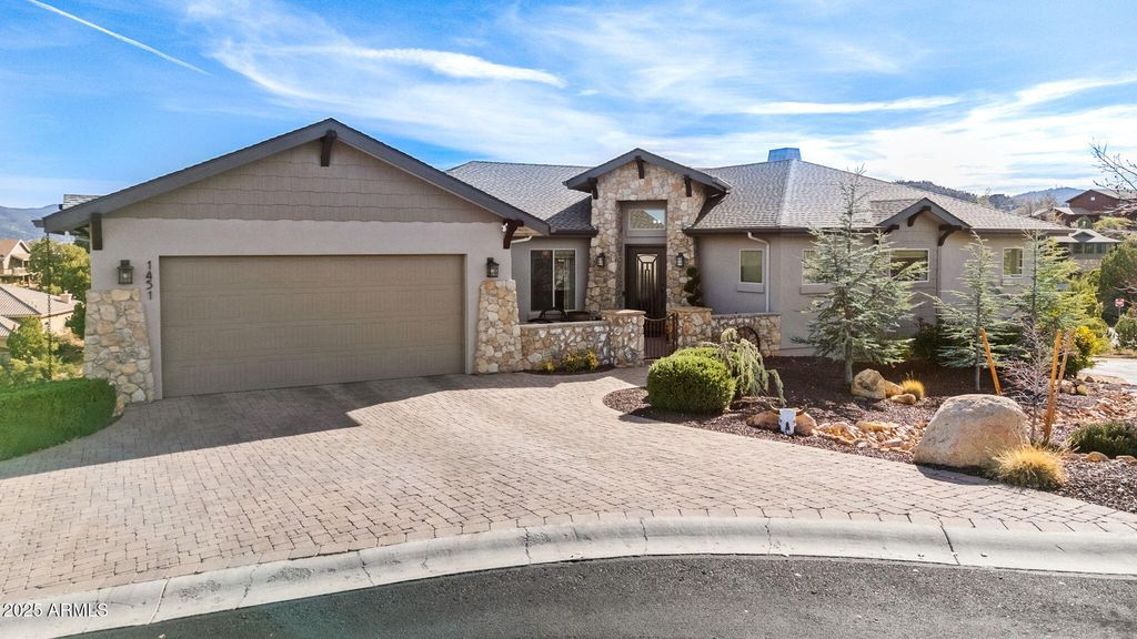 1451 CROWNING POINT --, Prescott, AZ 86305