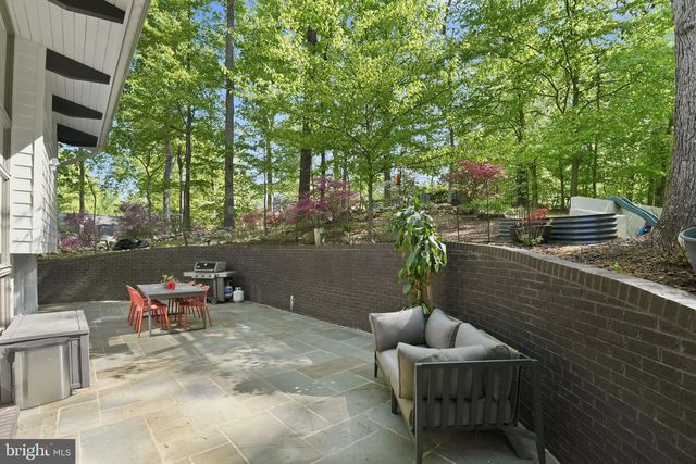 3421 STONEYBRAE DR, Falls Church, VA 22044