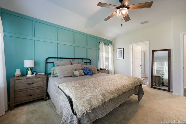 9018 CANOPY BND, Schertz, TX 78154