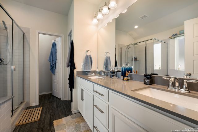 9018 CANOPY BND, Schertz, TX 78154