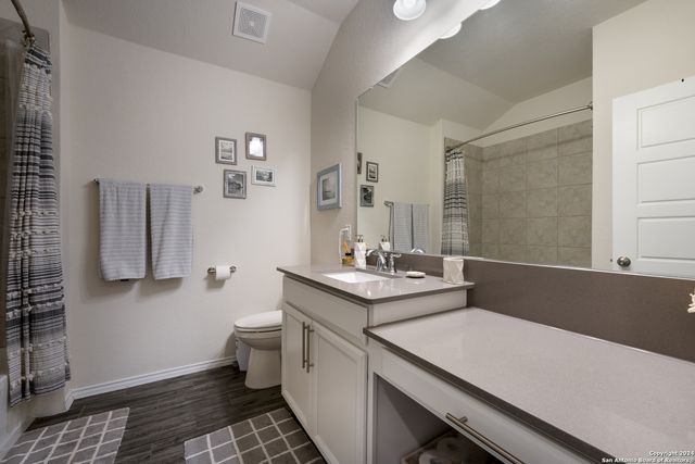 9018 CANOPY BND, Schertz, TX 78154