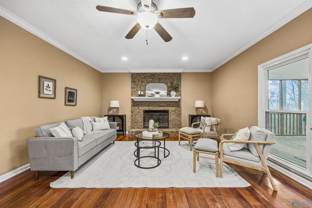 15011 Leafmore Drive SE, Huntsville, AL 35803