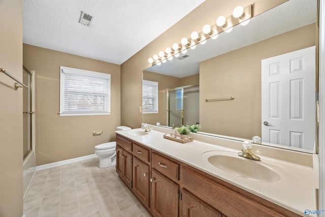 15011 Leafmore Drive SE, Huntsville, AL 35803