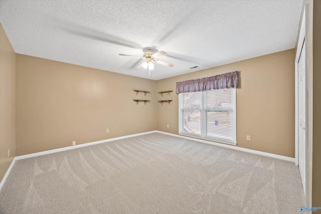 15011 Leafmore Drive SE, Huntsville, AL 35803