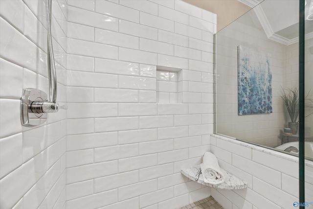 15011 Leafmore Drive SE, Huntsville, AL 35803