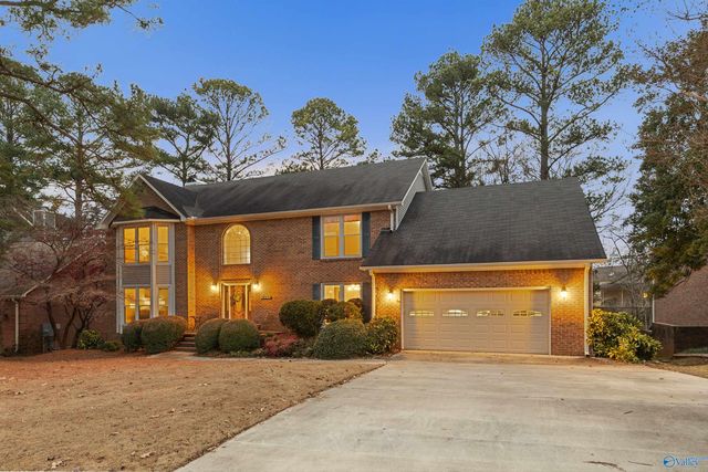 15011 Leafmore Drive SE, Huntsville, AL 35803