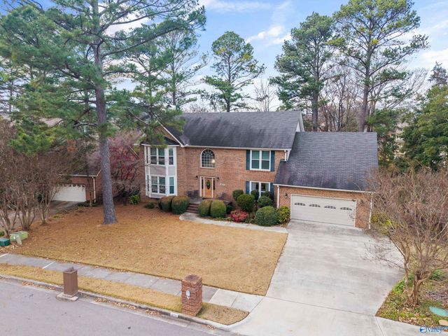 15011 Leafmore Drive SE, Huntsville, AL 35803