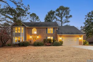 15011 Leafmore Drive SE, Huntsville, AL 35803