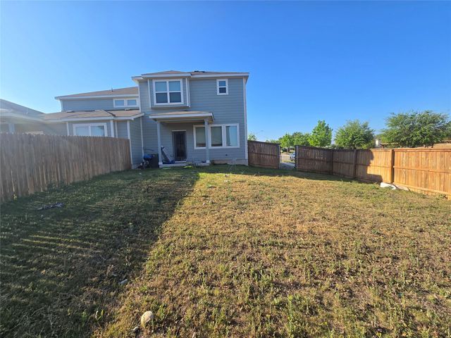 2328 Calvert DR, Leander, TX 78641