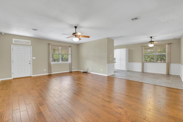 3016 Tradewind DR, Spicewood, TX 78669